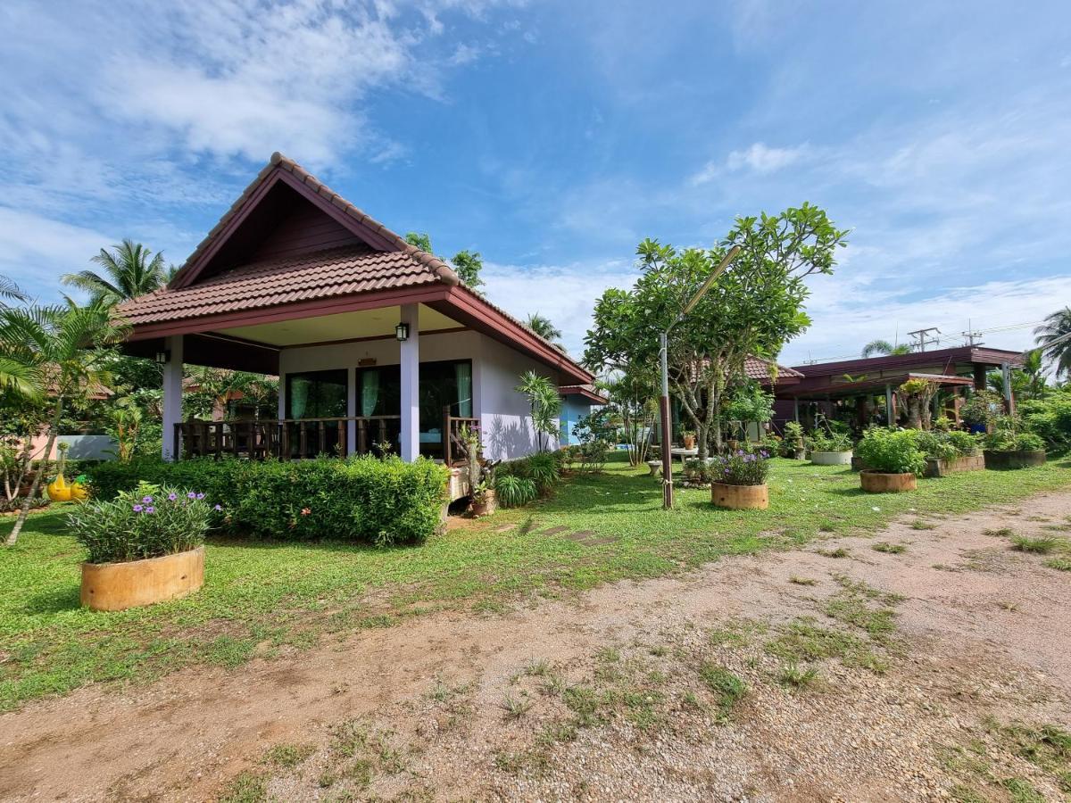 Pawarisa Resort Pathio Екстер'єр фото