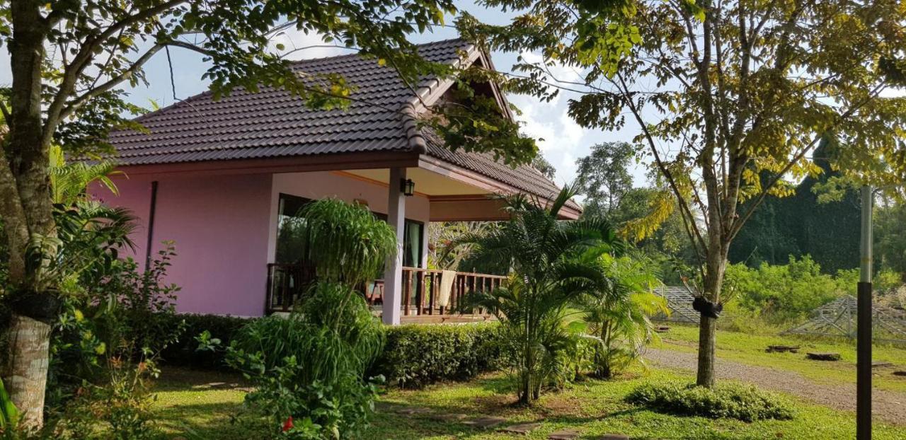 Pawarisa Resort Pathio Екстер'єр фото